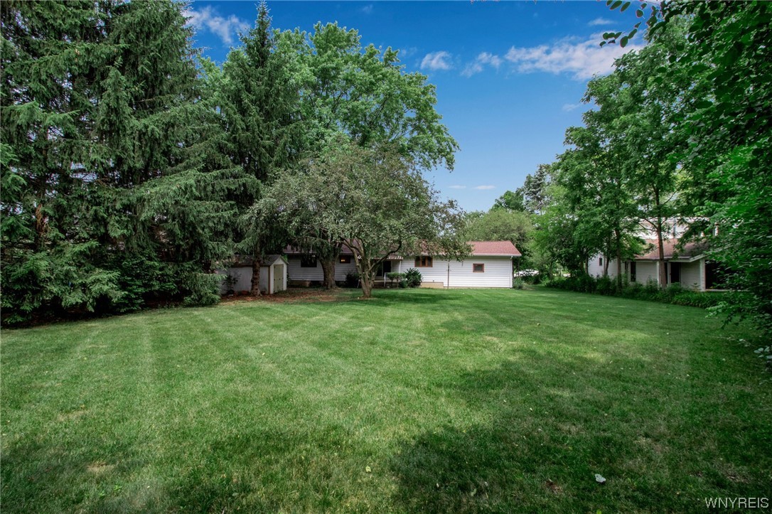 1022 Ridge Road Lewiston, NY 14092 - Photo 11 of 48