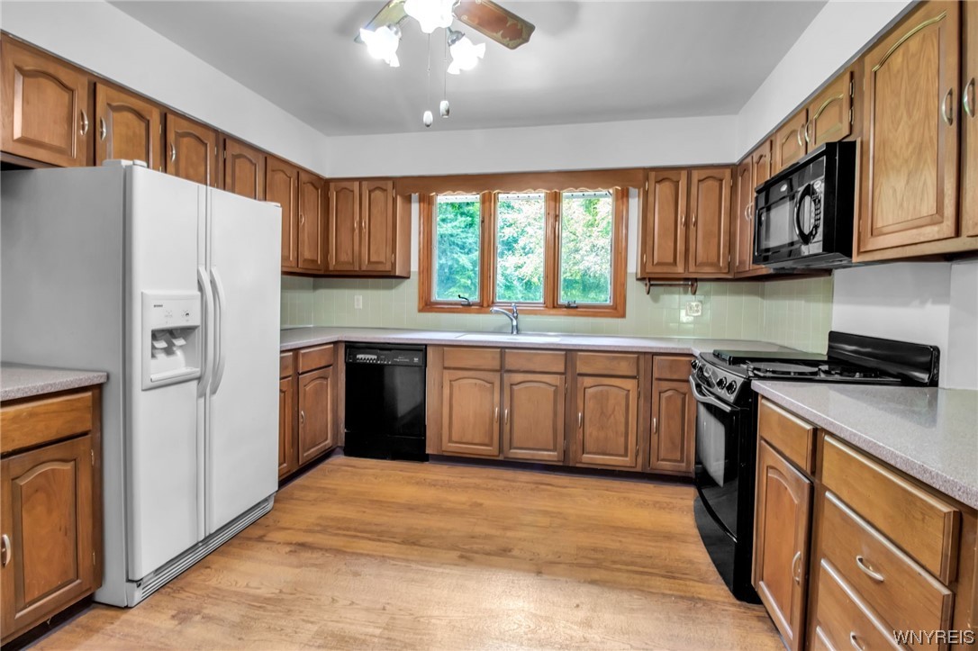 1022 Ridge Road Lewiston, NY 14092 - Photo 30 of 48 Large kitchen with tons of counter space and cabin