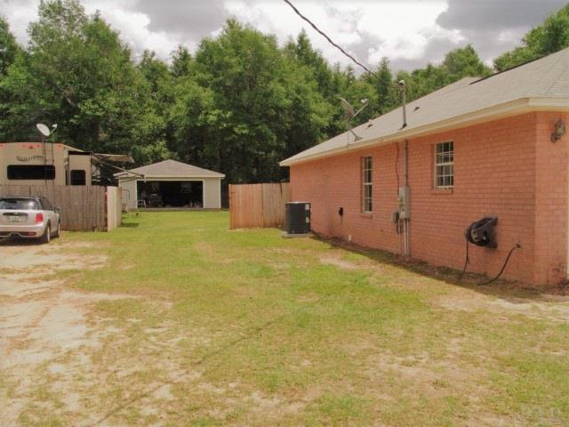 4936 East Spencer Field Road Pace, FL 32571 - Photo 6 of 30