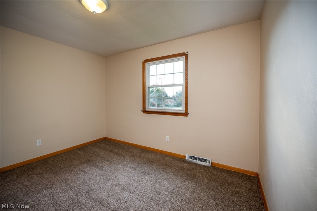 205 Struthers-Liberty Road Campbell, OH 44405 - Photo 21 of 31 Gallery Image 21