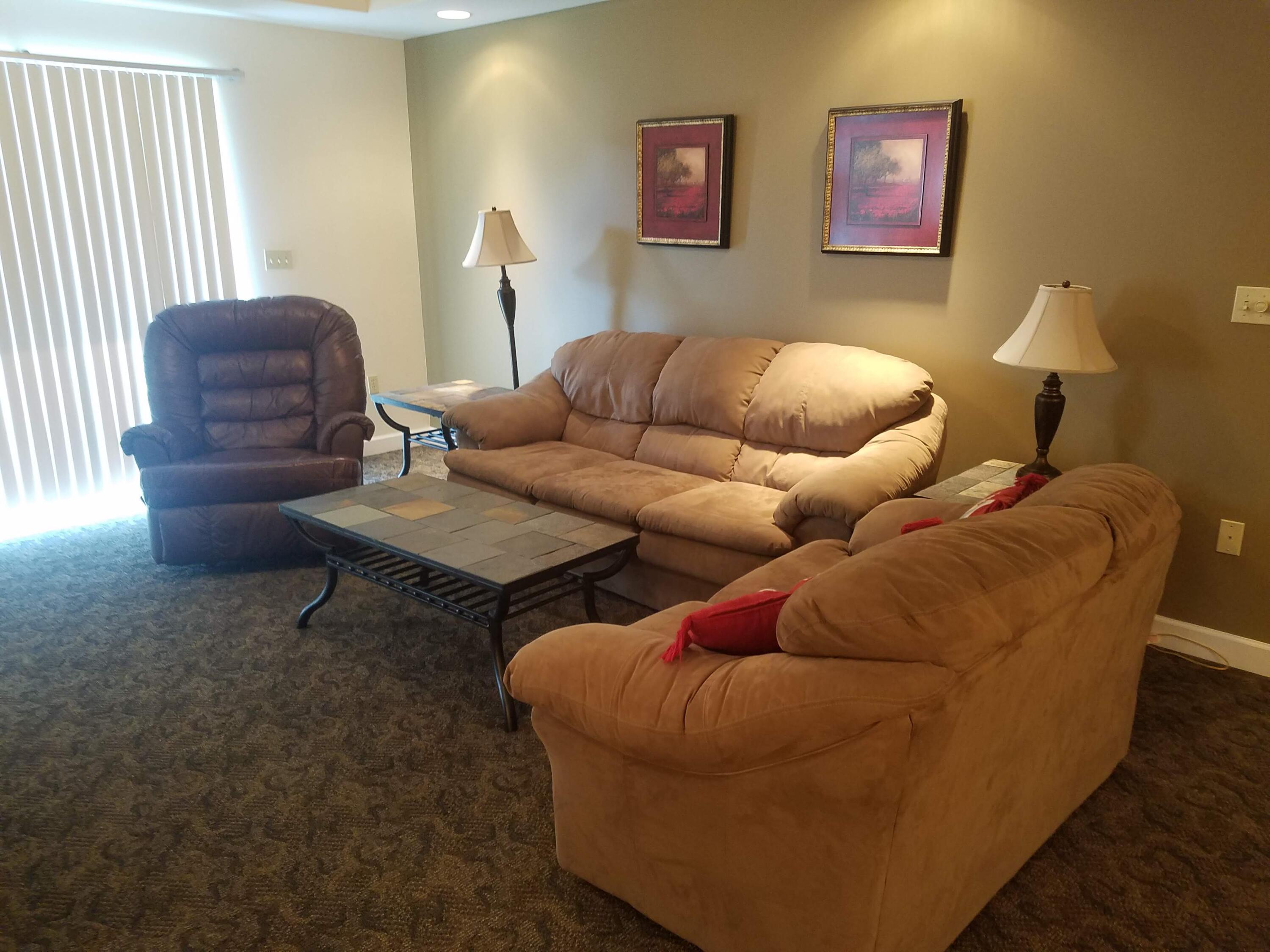 120 Raceday Center Drive, Unit 506 Bristol, TN 37620 - Photo 5 of 40 20200826_093155