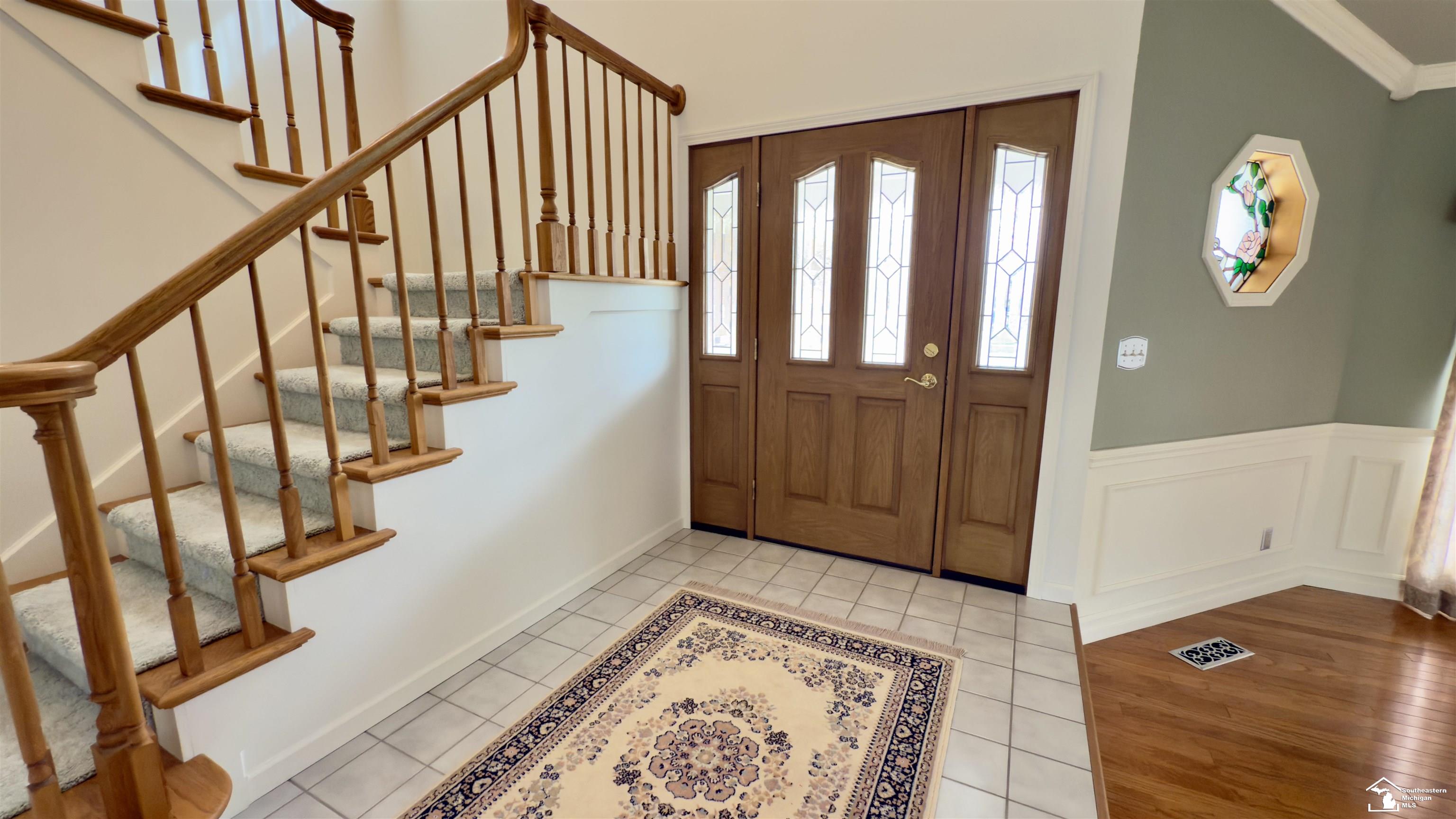 21380 Georgetown Road Trenton, MI 48183 - Photo 9 of 33 50174951-839a848e-18fd-424c-832c-aa2e20775f38.JPG