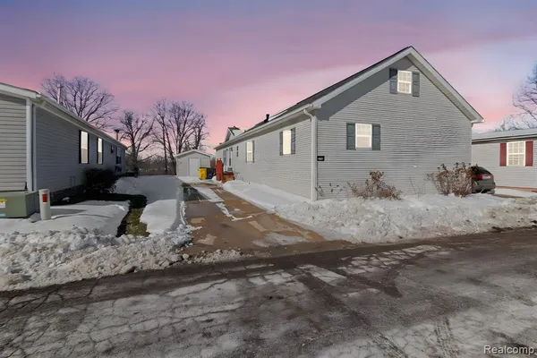 $125,000 | 4957 Venice Circle, Northville, MI 48167