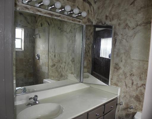 22469 Southwest 56th Avenue Boca Raton, FL 33433 - Photo 8 of 16 Additional Photo