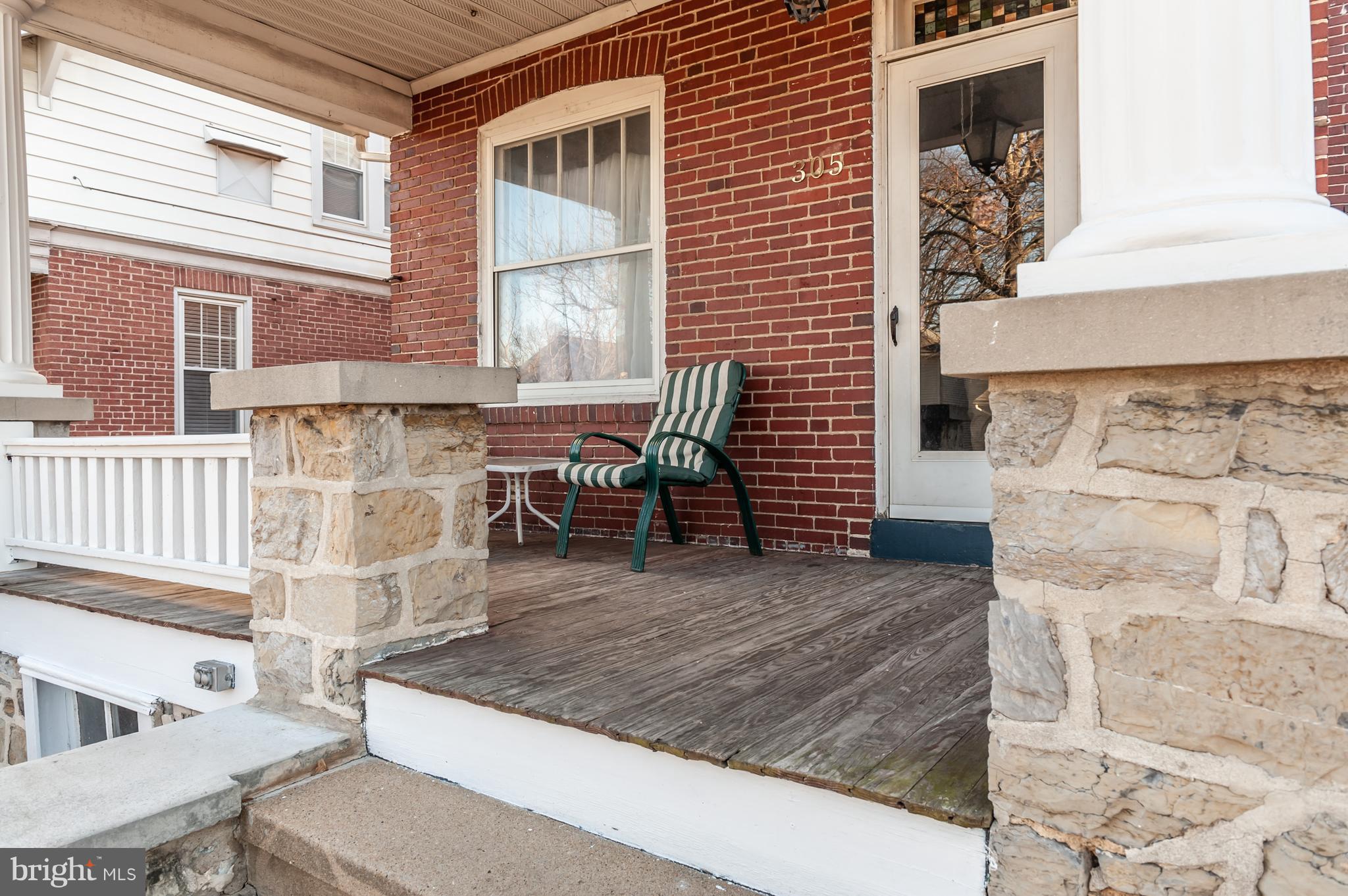 305 North Waverly Street Reading, PA 19607 - Photo 13 of 18 Front Porch