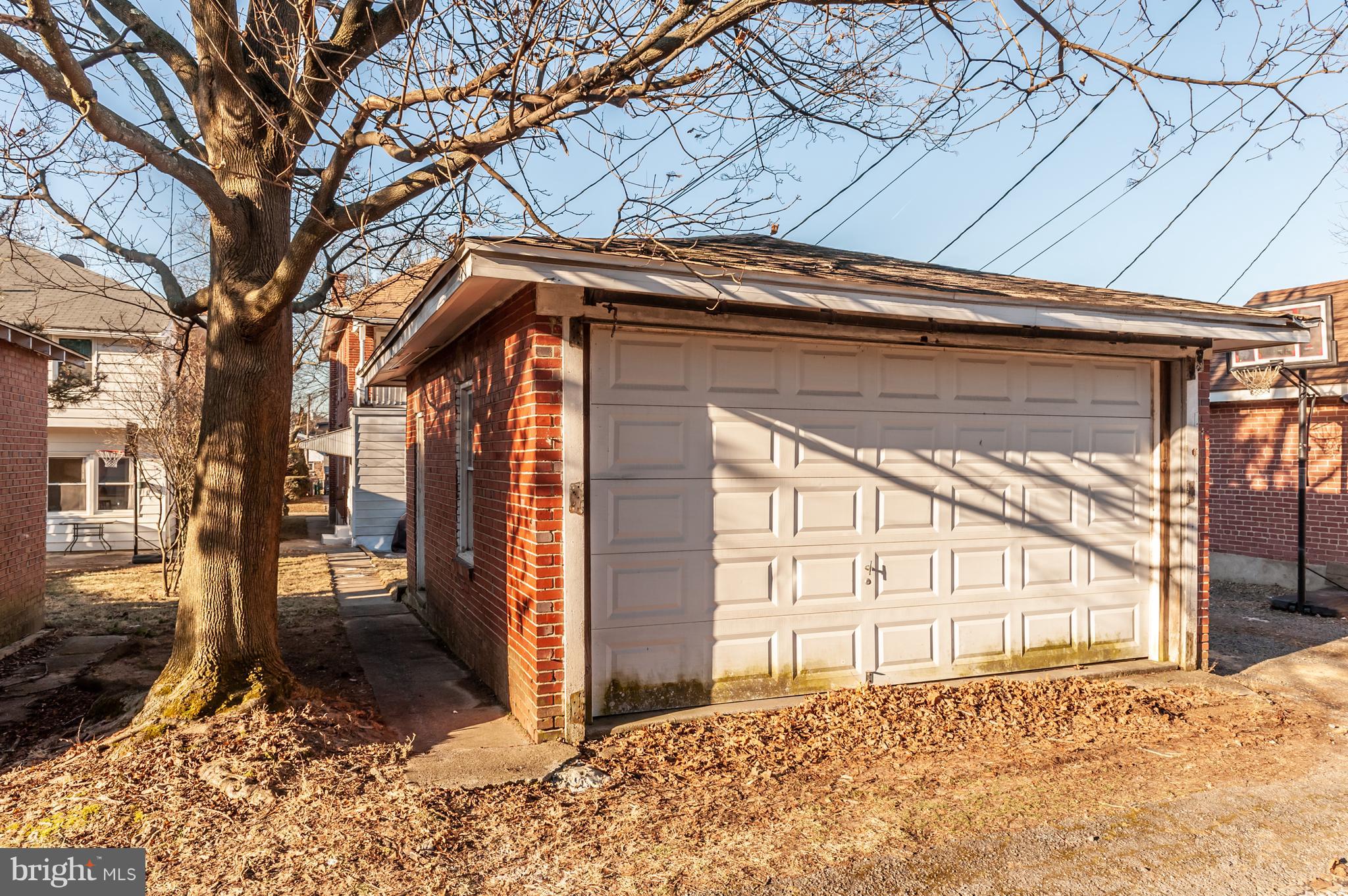 305 North Waverly Street Reading, PA 19607 - Photo 15 of 18 Detached Garage