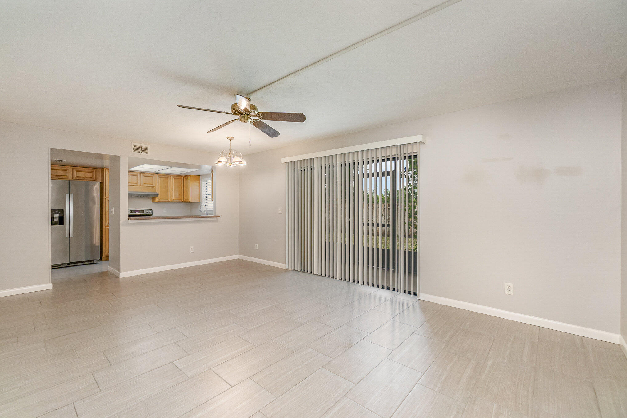 588 North Wickham Road, Unit 49 Melbourne, FL 32935 - Photo 10 of 27 Open Livingroom