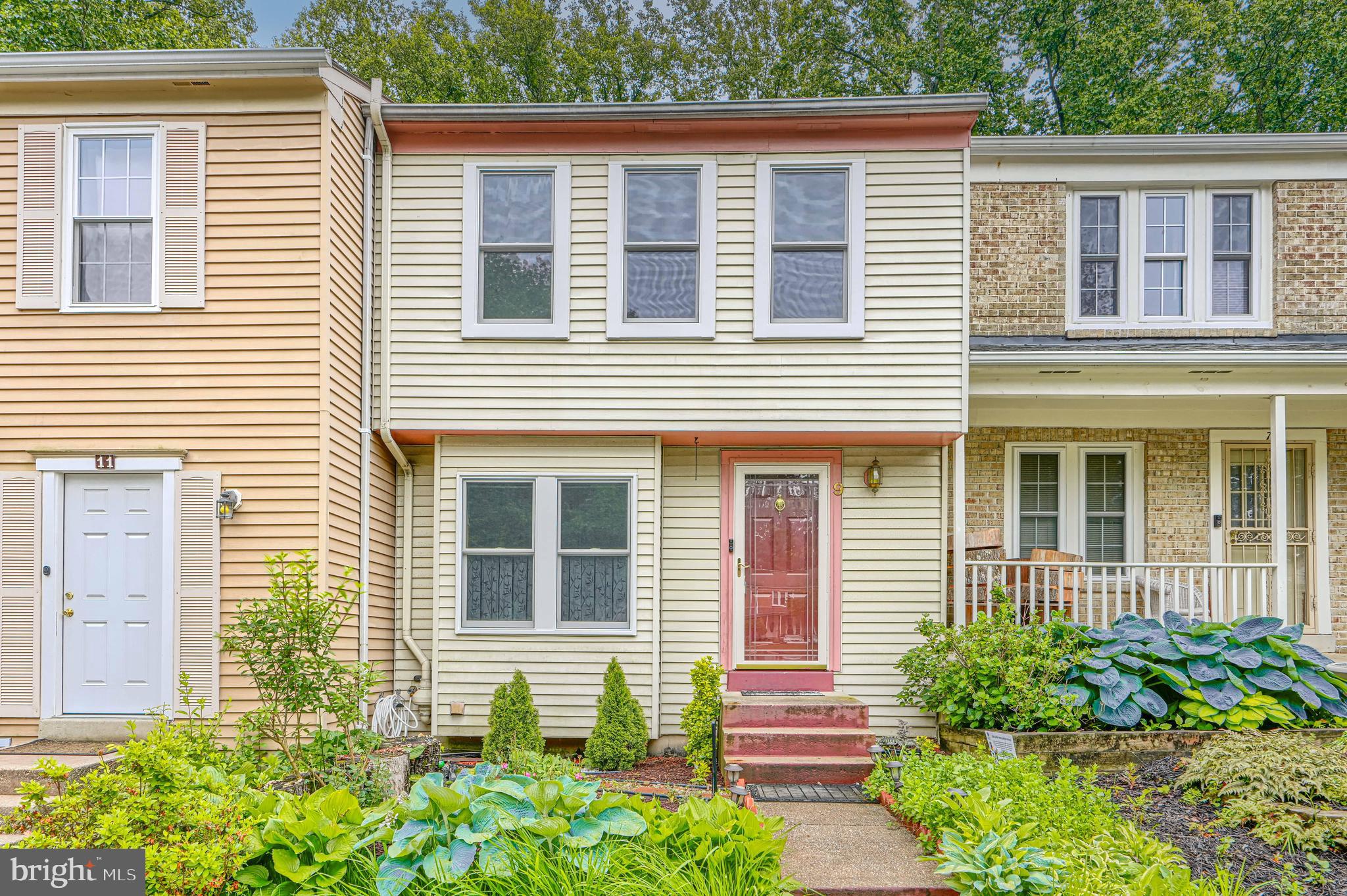 9 Long Green Court Silver Spring, MD 20906 - Photo 4 of 50