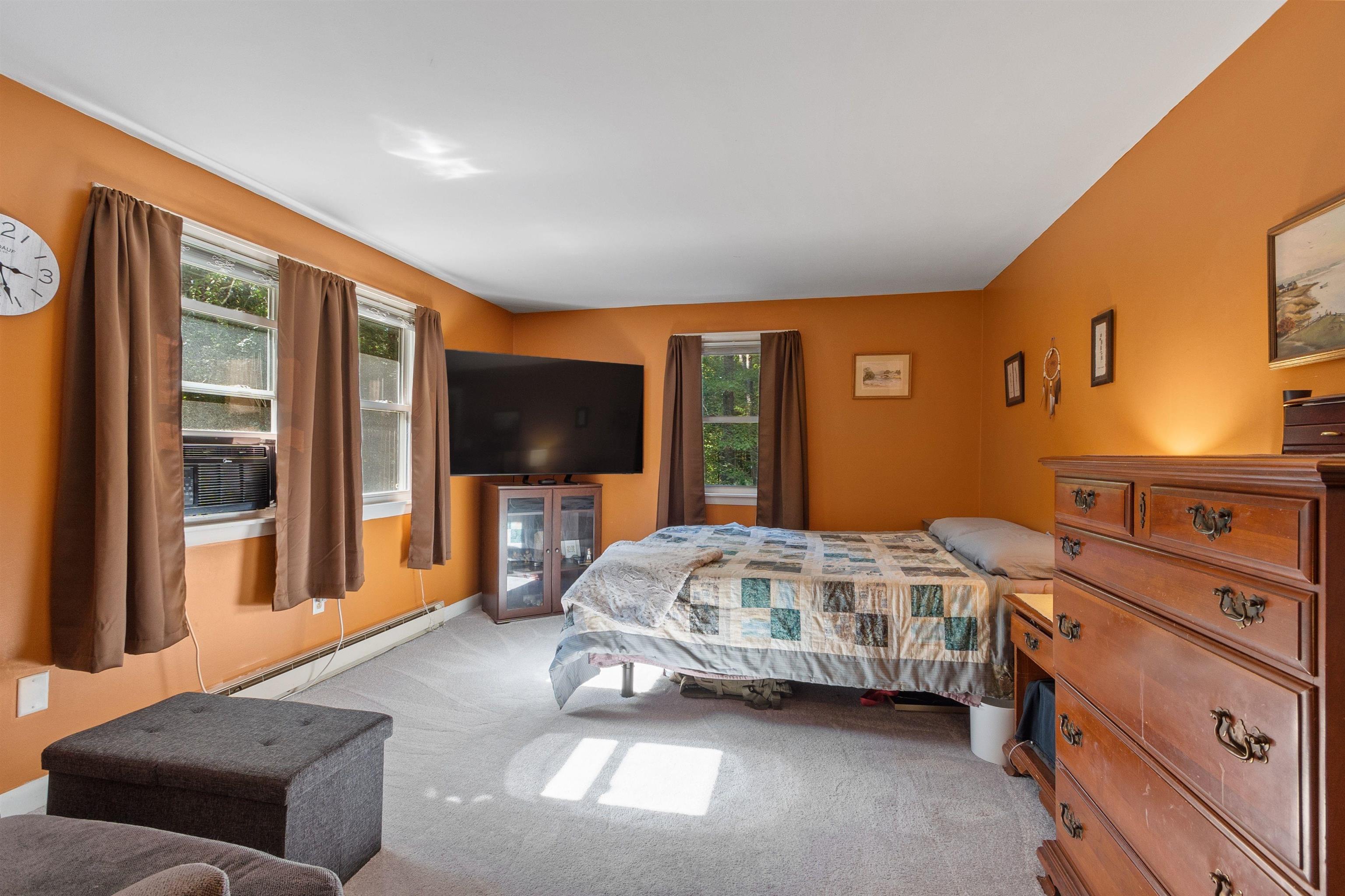 45 River Road Stratham, NH 03885 - Photo 3 of 19