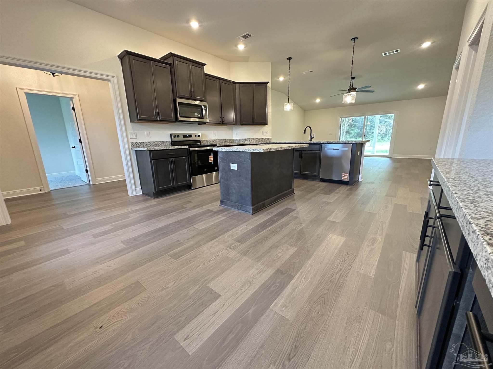 5237 Barnett Road Milton, FL 32583 - Photo 5 of 22 Gallery Image 5