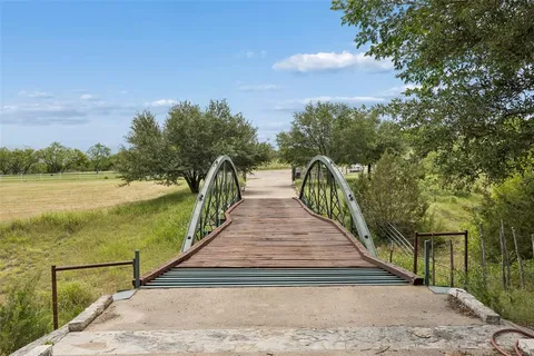 $1,195,000 | 171 Treetop Drive, Fort Worth, TX 76126