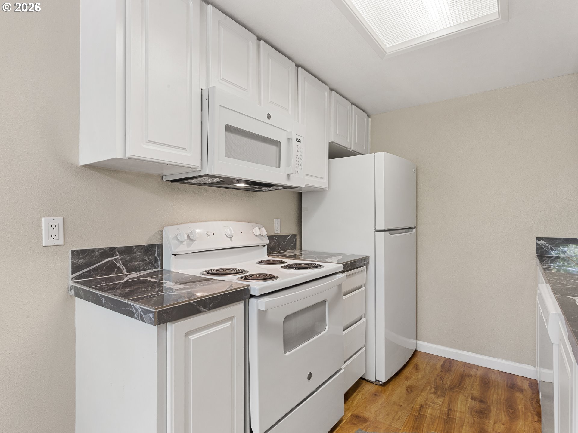 9778 Southeast Talbert Street Clackamas, OR 97015 - Photo 6 of 22