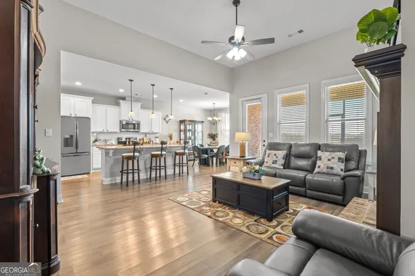 $374,900 | 122 Blue Dunn Circle, Perry, GA 31069