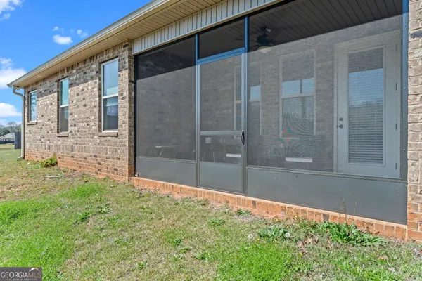 $374,900 | 122 Blue Dunn Circle, Perry, GA 31069