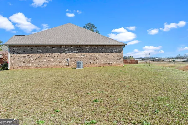 $374,900 | 122 Blue Dunn Circle, Perry, GA 31069