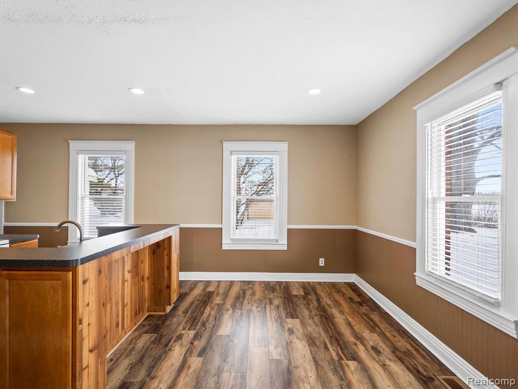 71271 McVicar Road Romeo, MI 48065 - Photo 4 of 31