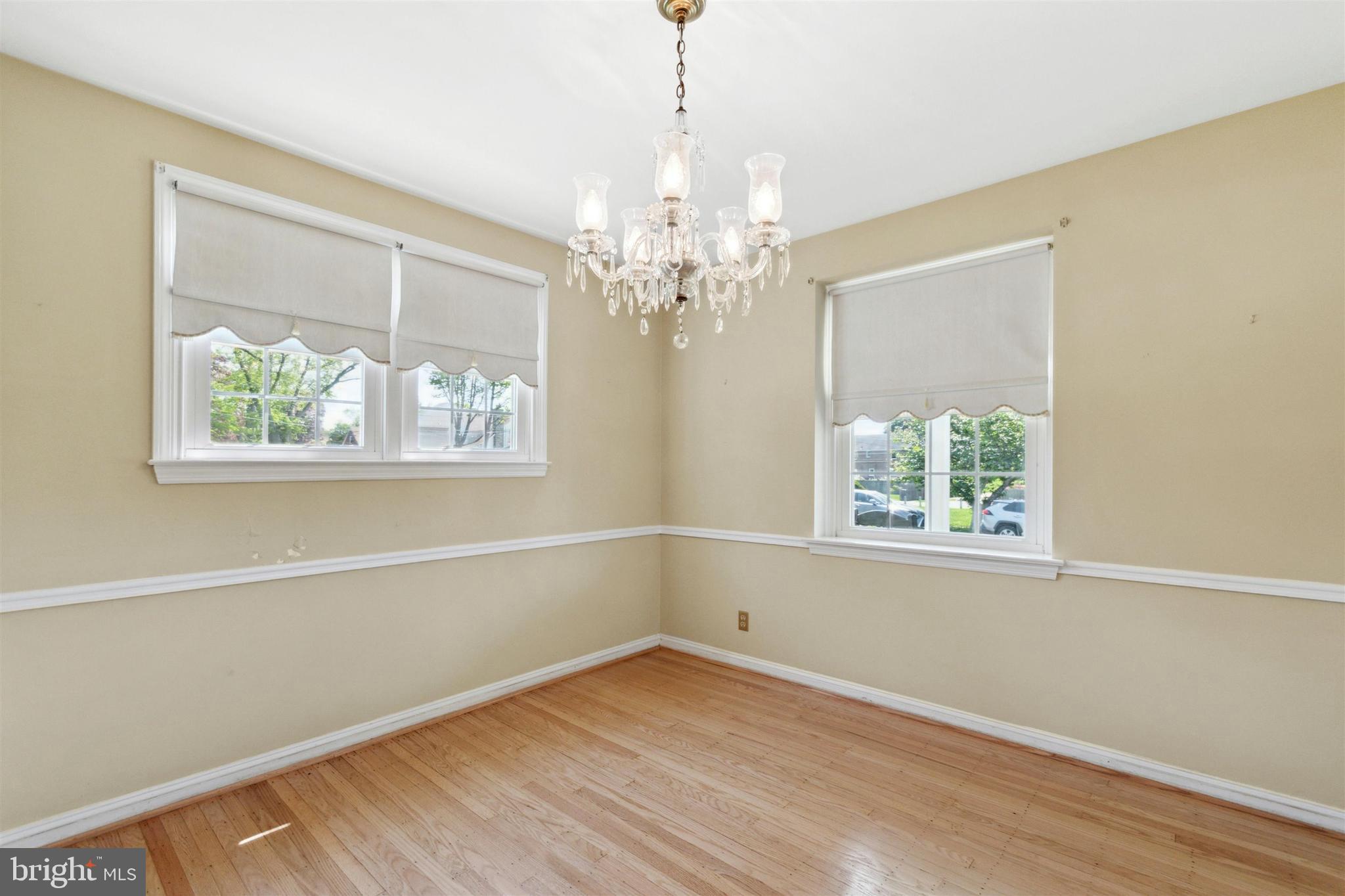 1500 Dorchester Road Havertown, PA 19083 - Photo 9 of 25 Dining Room