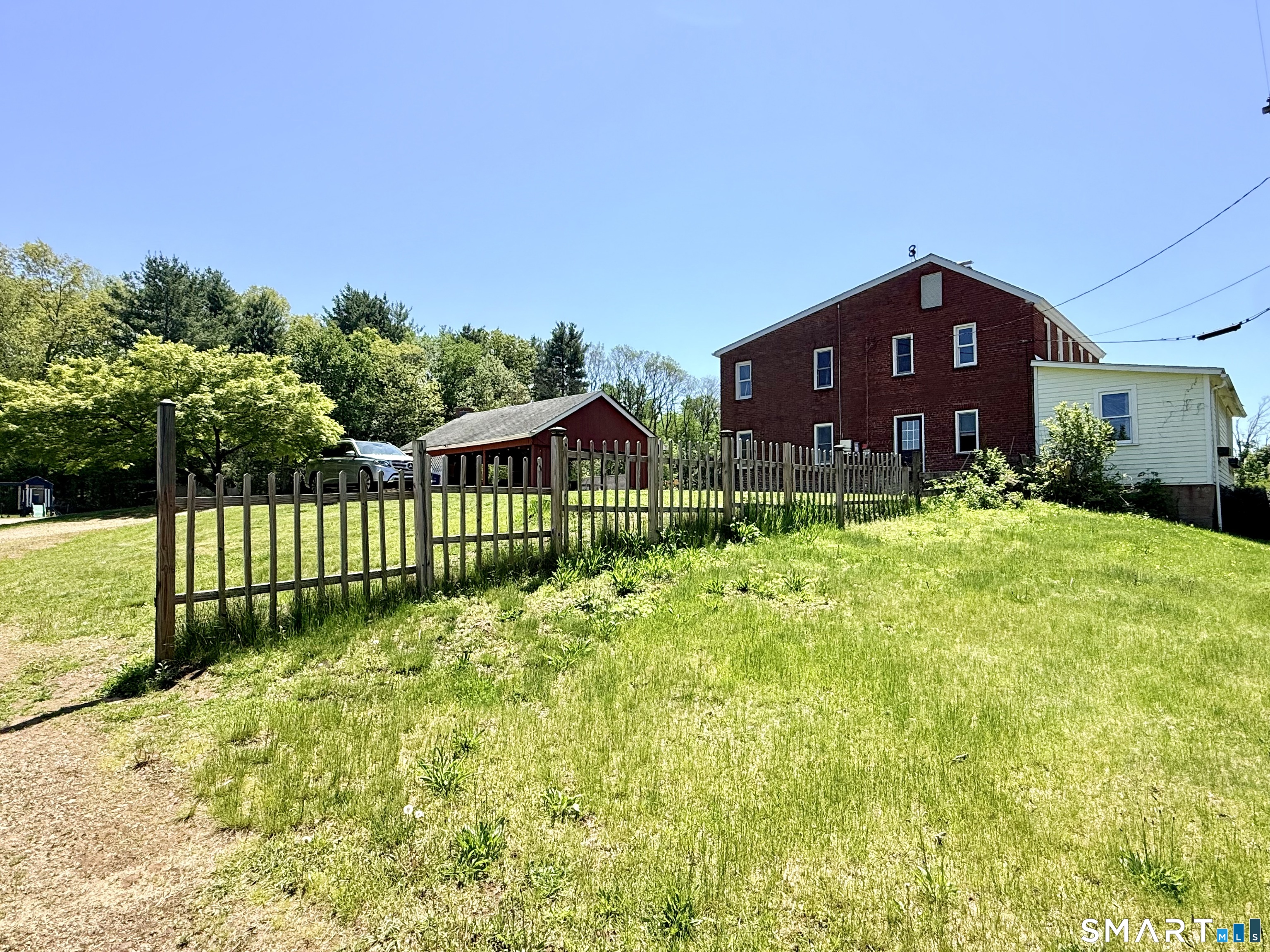 61 Crane Road Ellington, CT 06029 - Photo 3 of 26