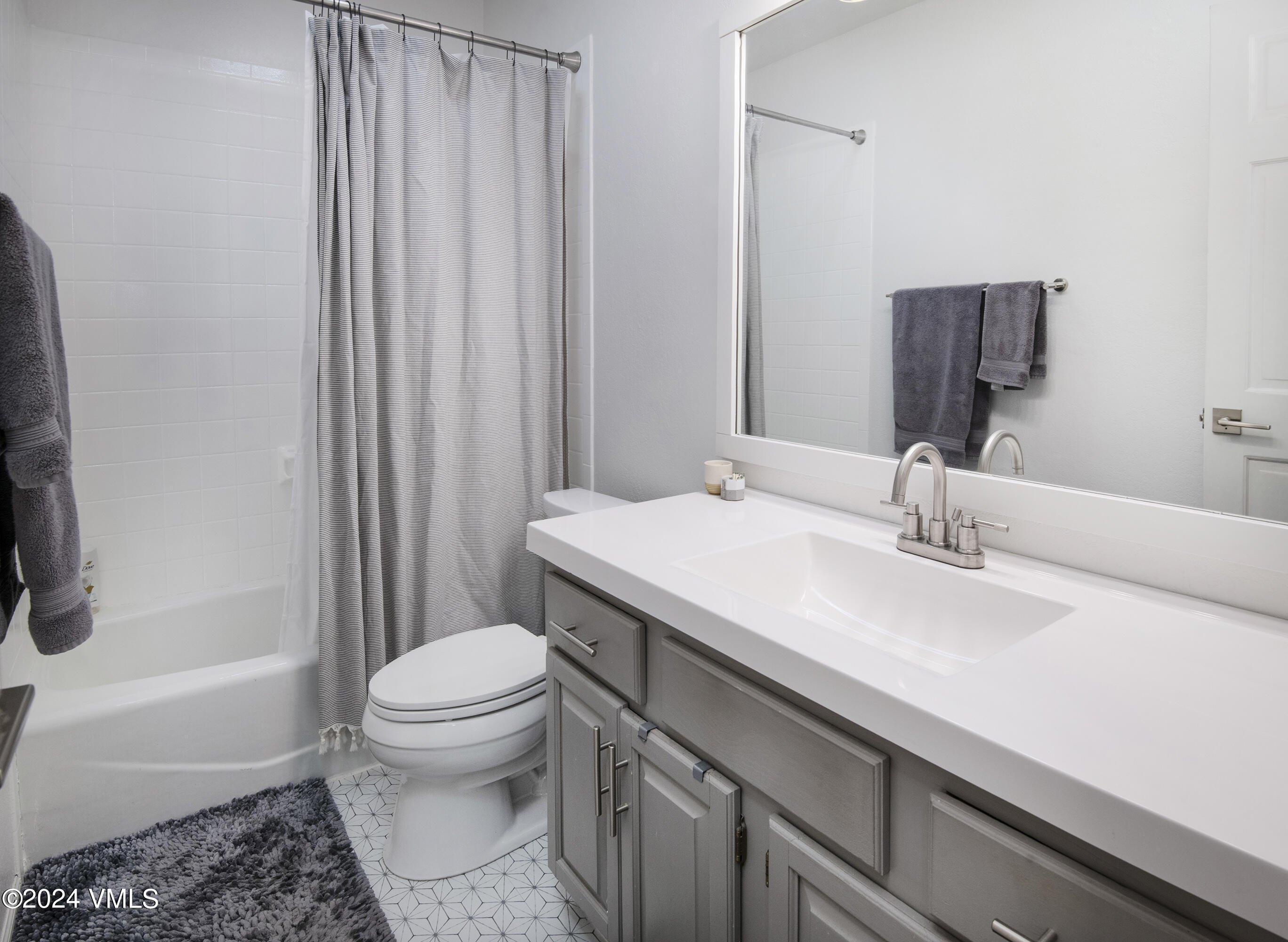 371 Nottingham Road, Unit 2B Avon, CO 81620 - Photo 23 of 39 371-Nottingham-Rd-2B-MLS_17