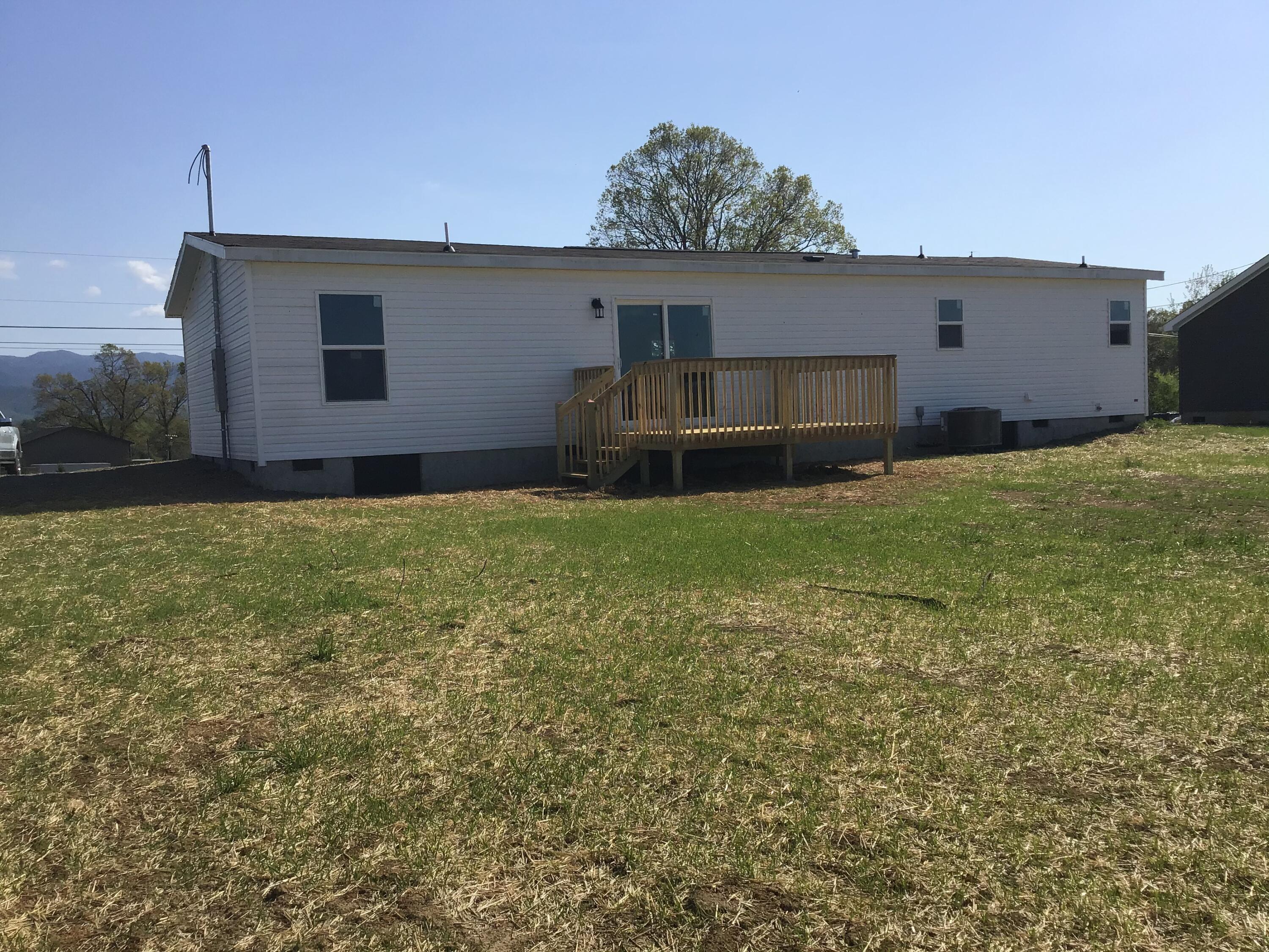 127 Stockton Road Chuckey, TN 37641 - Photo 8 of 39 514776BF-B281-465C-AFBD-C1187319C623