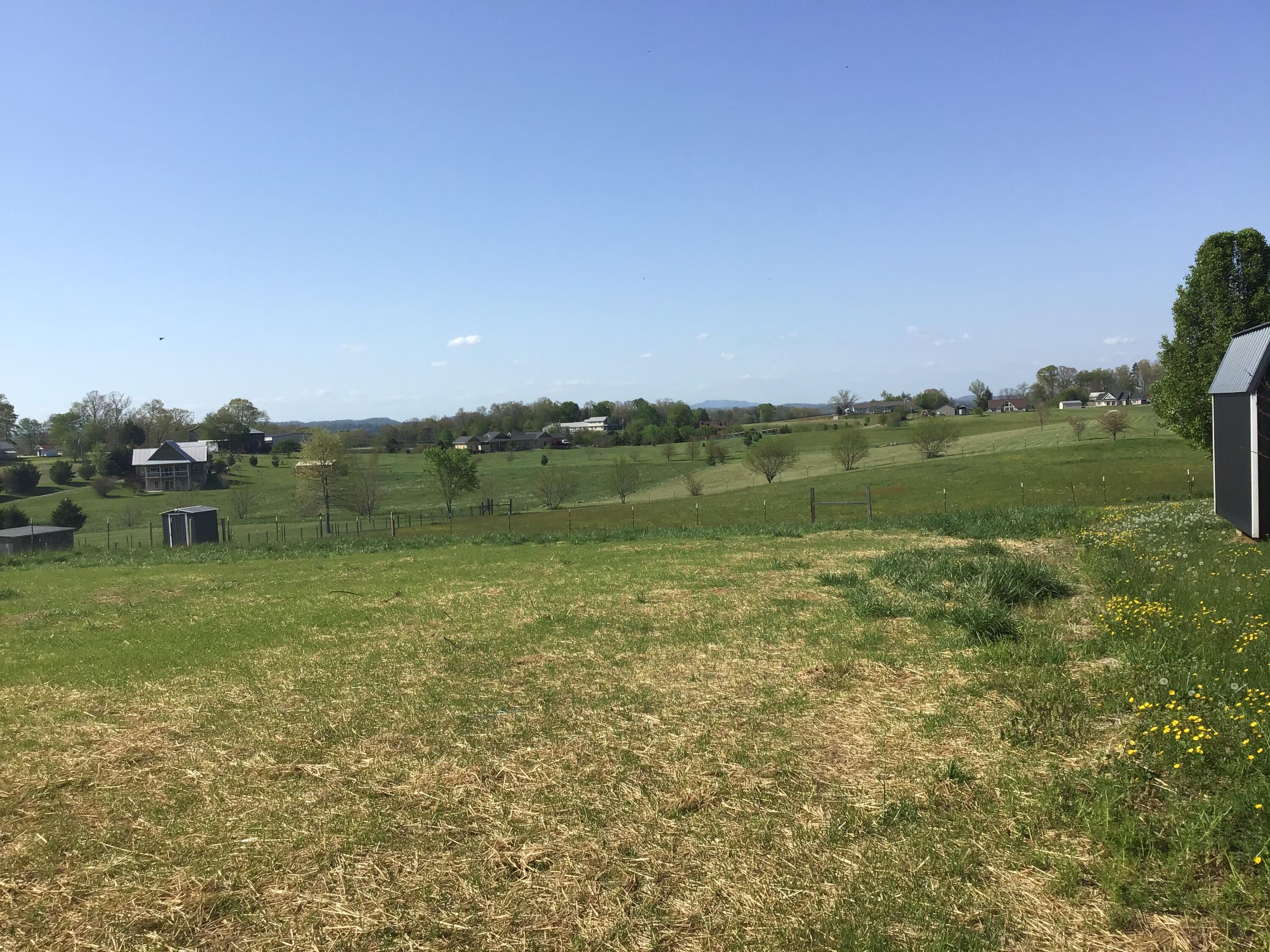 127 Stockton Road Chuckey, TN 37641 - Photo 10 of 39 8079D73E-B975-47CA-A790-8DE468F7DCFB