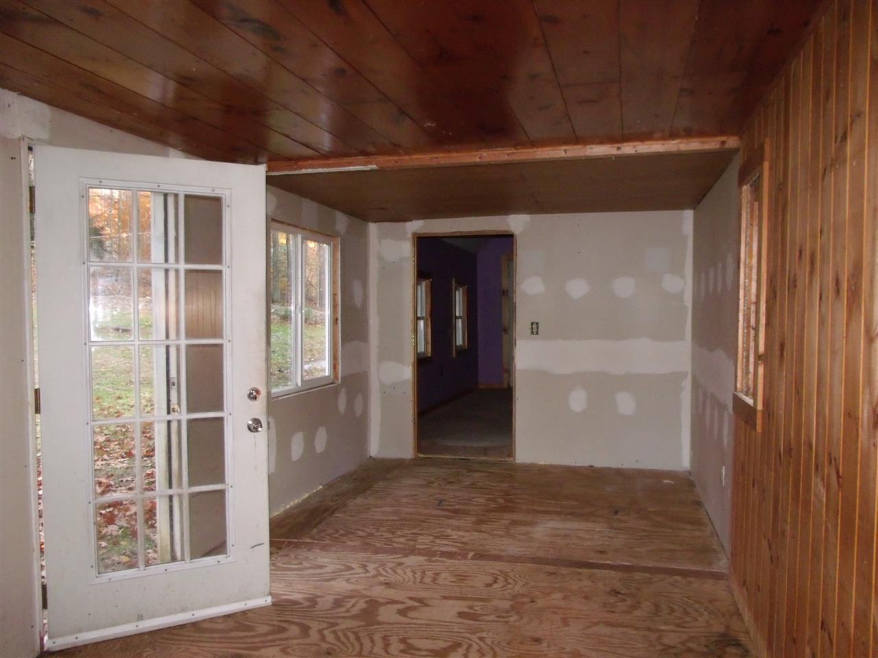 167 Mountain Road Pittsfield, NH 03263 - Photo 11 of 18