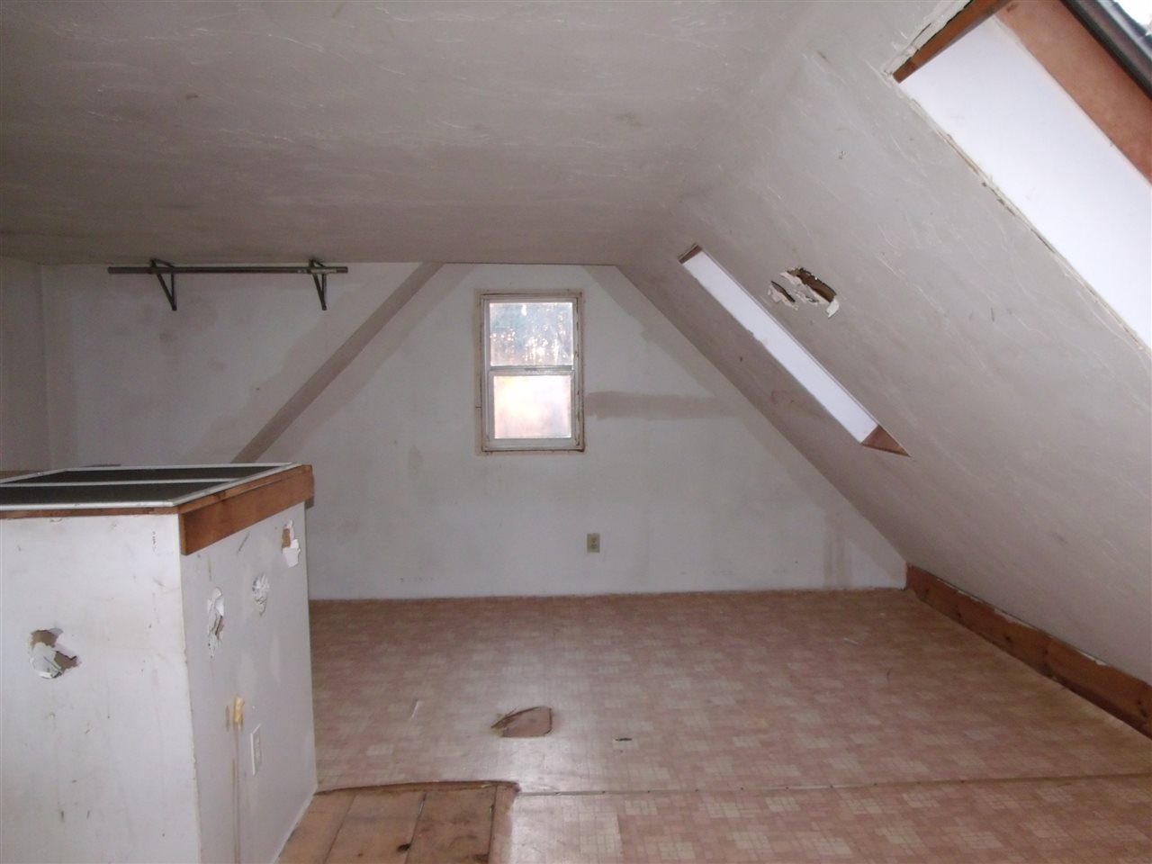 167 Mountain Road Pittsfield, NH 03263 - Photo 13 of 18