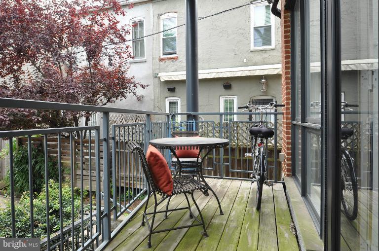 1433 R Street Northwest, Unit 2 Washington, DC 20009 - Photo 17 of 22 Exterior (Rear)