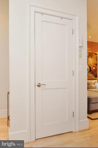 1433 R Street Northwest, Unit 2 Washington, DC 20009 - Photo 9 of 22 Interior (General)