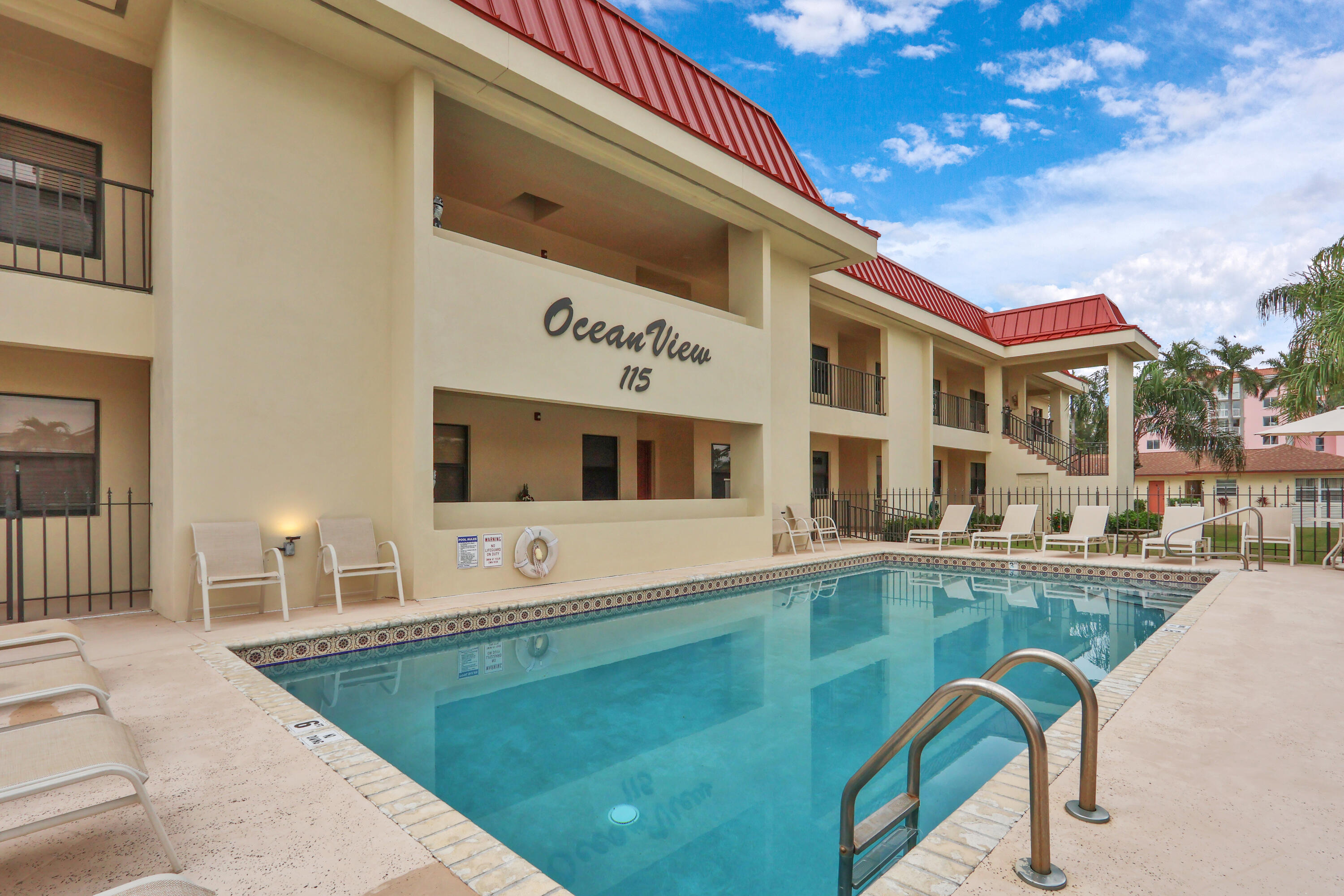 115 Bamboo Road, Unit 205 West Palm Beach, FL 33404 - Photo 28 of 37 02_Image_2