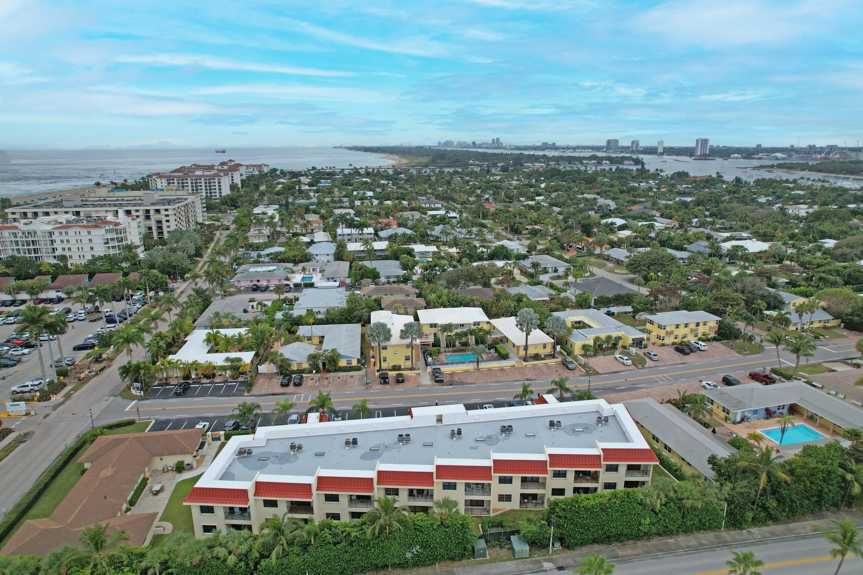 115 Bamboo Road, Unit 205 West Palm Beach, FL 33404 - Photo 34 of 37 40_Aerial_7