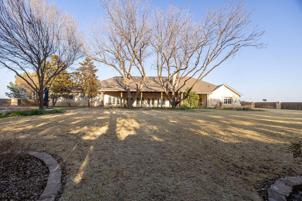 19706 C R 3100 Slaton, TX 79364 - Photo 104 of 195 AshleyAdamsMedia-649