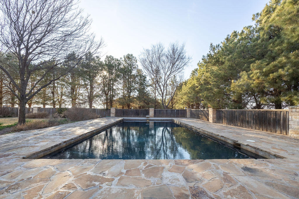 19706 C R 3100 Slaton, TX 79364 - Photo 115 of 195 AshleyAdamsMedia-652