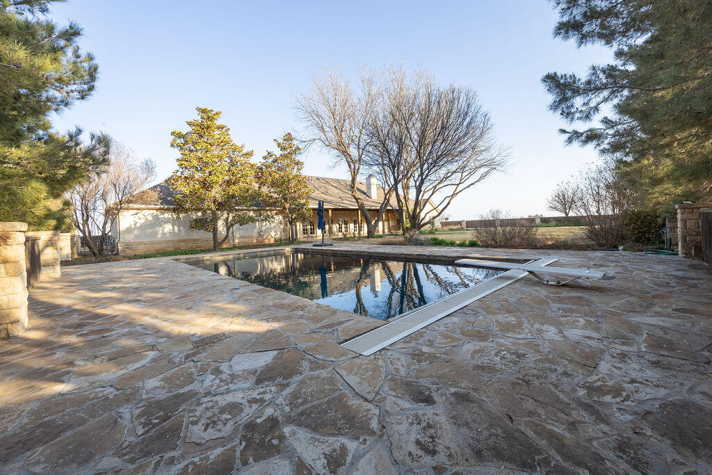 19706 C R 3100 Slaton, TX 79364 - Photo 118 of 195 AshleyAdamsMedia-655