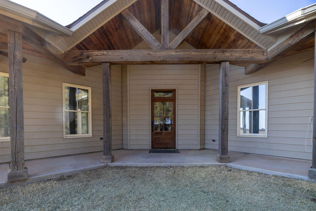 19706 C R 3100 Slaton, TX 79364 - Photo 120 of 195 AshleyAdamsMedia-570