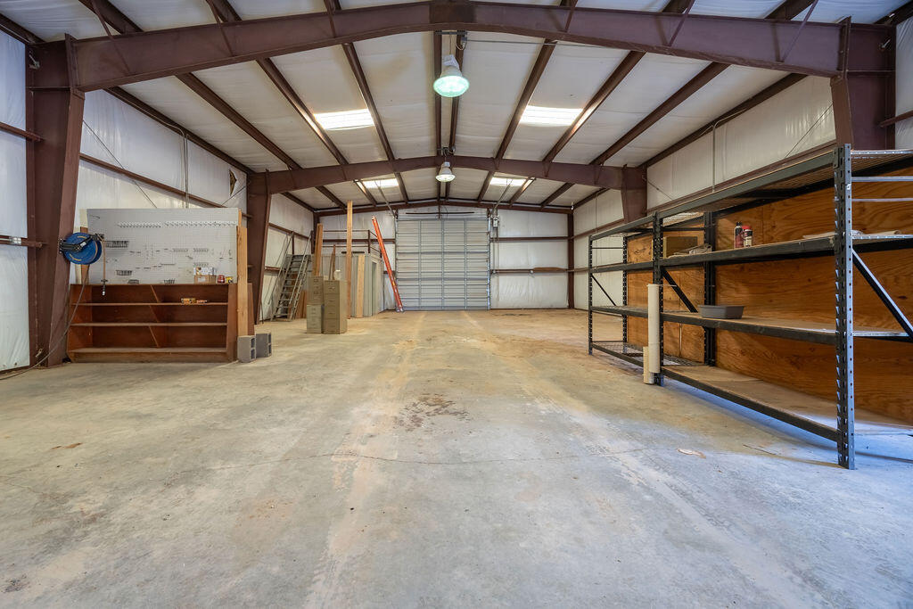 19706 C R 3100 Slaton, TX 79364 - Photo 151 of 195 AshleyAdamsMedia-618