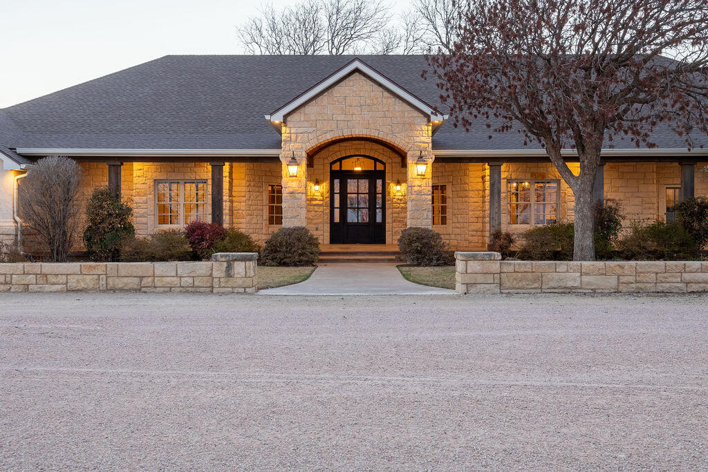 19706 C R 3100 Slaton, TX 79364 - Photo 20 of 195 AshleyAdamsMedia-691