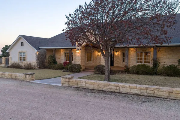 $1,450,000 | 19706 C R 3100, Slaton, TX 79364