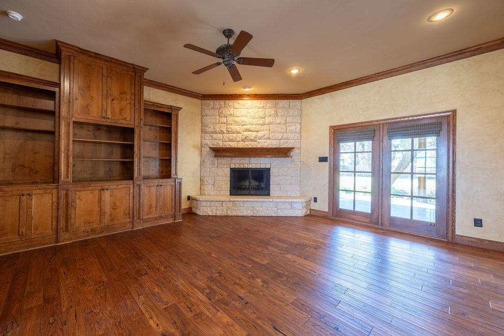 19706 C R 3100 Slaton, TX 79364 - Photo 32 of 195 AshleyAdamsMedia-465