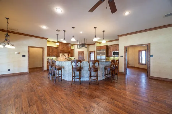 $1,450,000 | 19706 C R 3100, Slaton, TX 79364