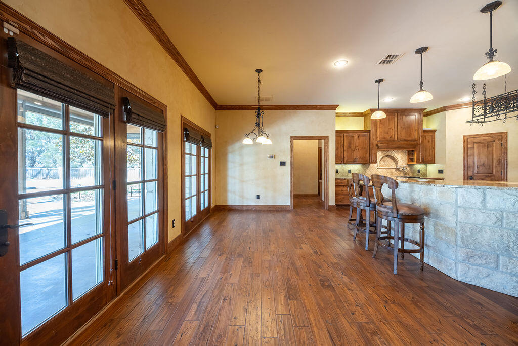 19706 C R 3100 Slaton, TX 79364 - Photo 36 of 195 AshleyAdamsMedia-469