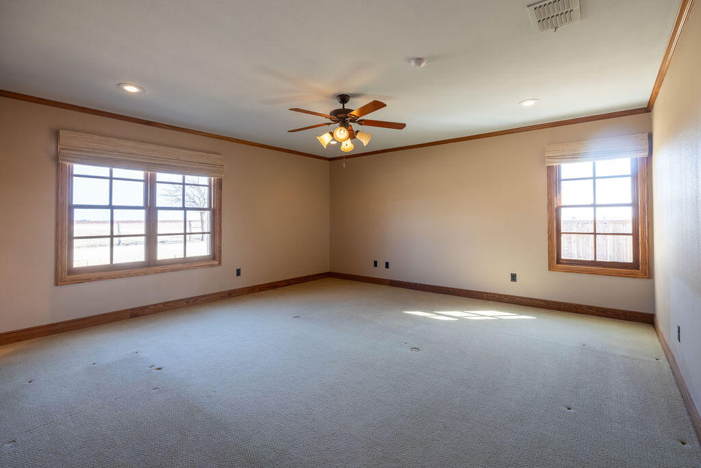 19706 C R 3100 Slaton, TX 79364 - Photo 68 of 195 AshleyAdamsMedia-523