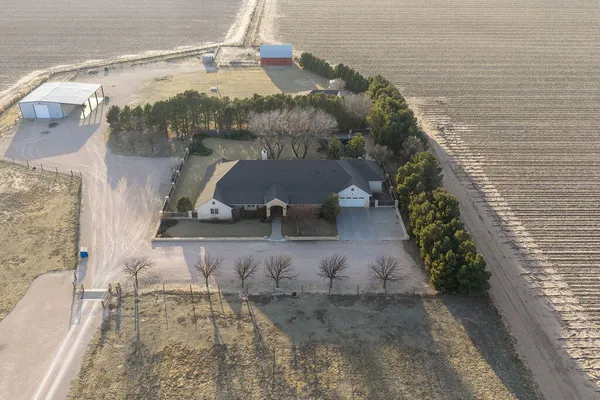 $1,450,000 | 19706 C R 3100, Slaton, TX 79364