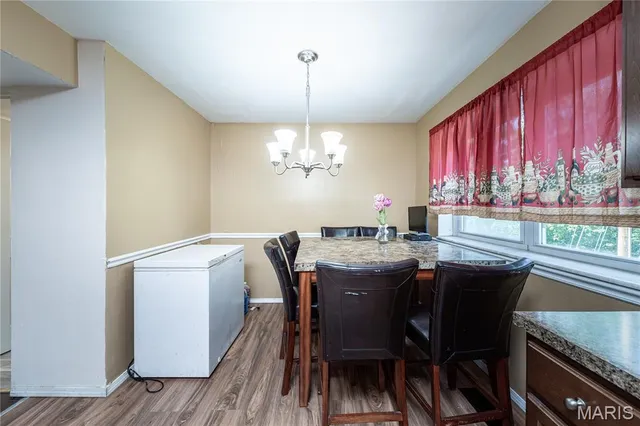 $179,900 | 1054 Willow Brook Drive, St. Louis, MO 63146