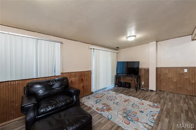 $179,900 | 1054 Willow Brook Drive, St. Louis, MO 63146