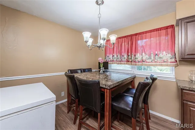 $179,900 | 1054 Willow Brook Drive, St. Louis, MO 63146