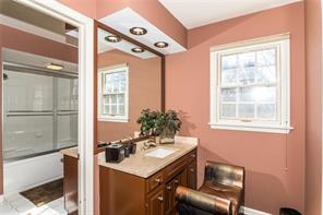 1309 Alderly Road Indianapolis, IN 46260 - Photo 18 of 26 Gallery Image 18