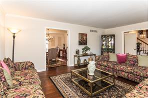 1309 Alderly Road Indianapolis, IN 46260 - Photo 4 of 26 Gallery Image 4