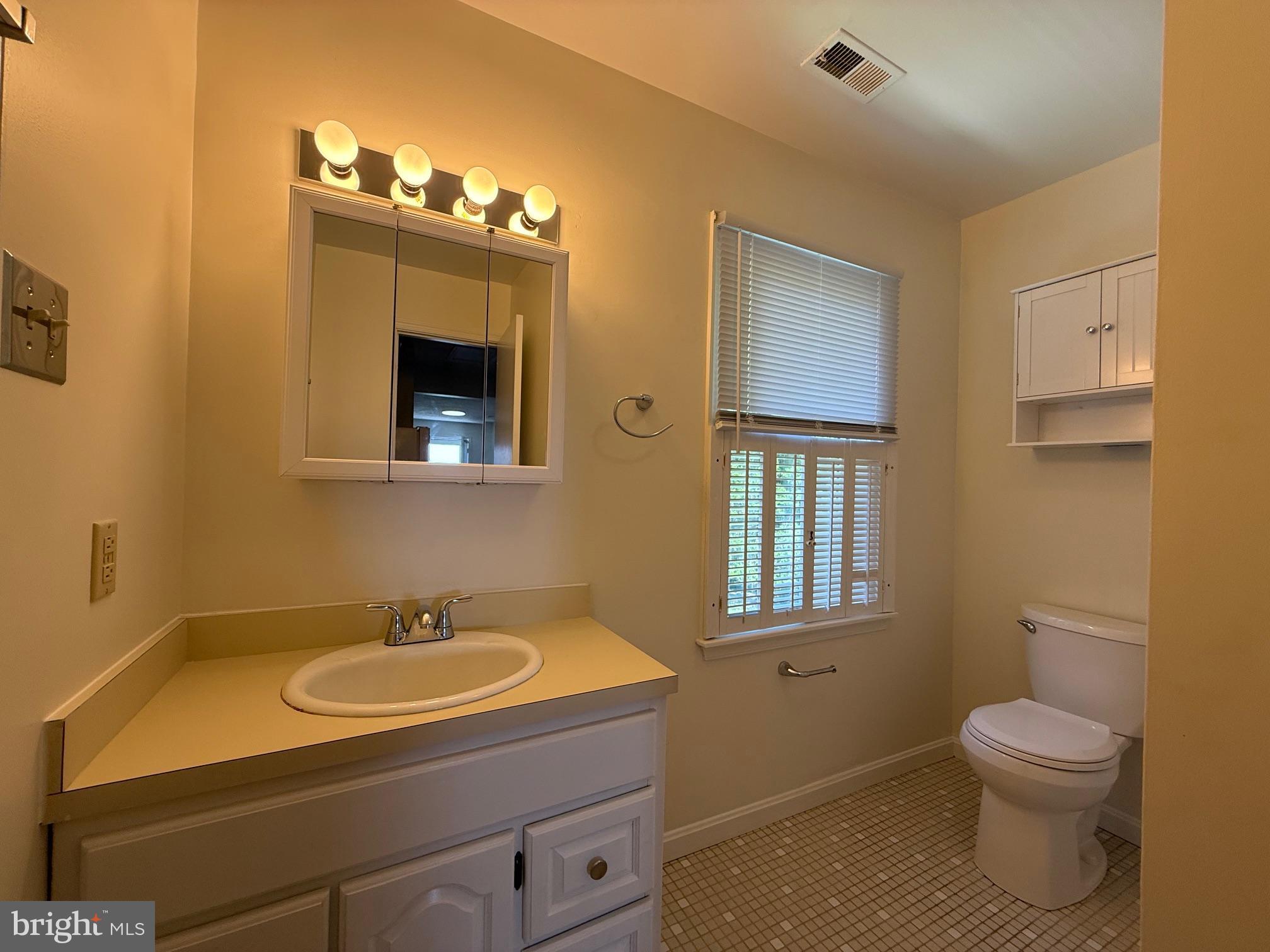 46420 Rue Purchase Road, Unit 4 Lexington Park, MD 20653 - Photo 8 of 21 Bathroom