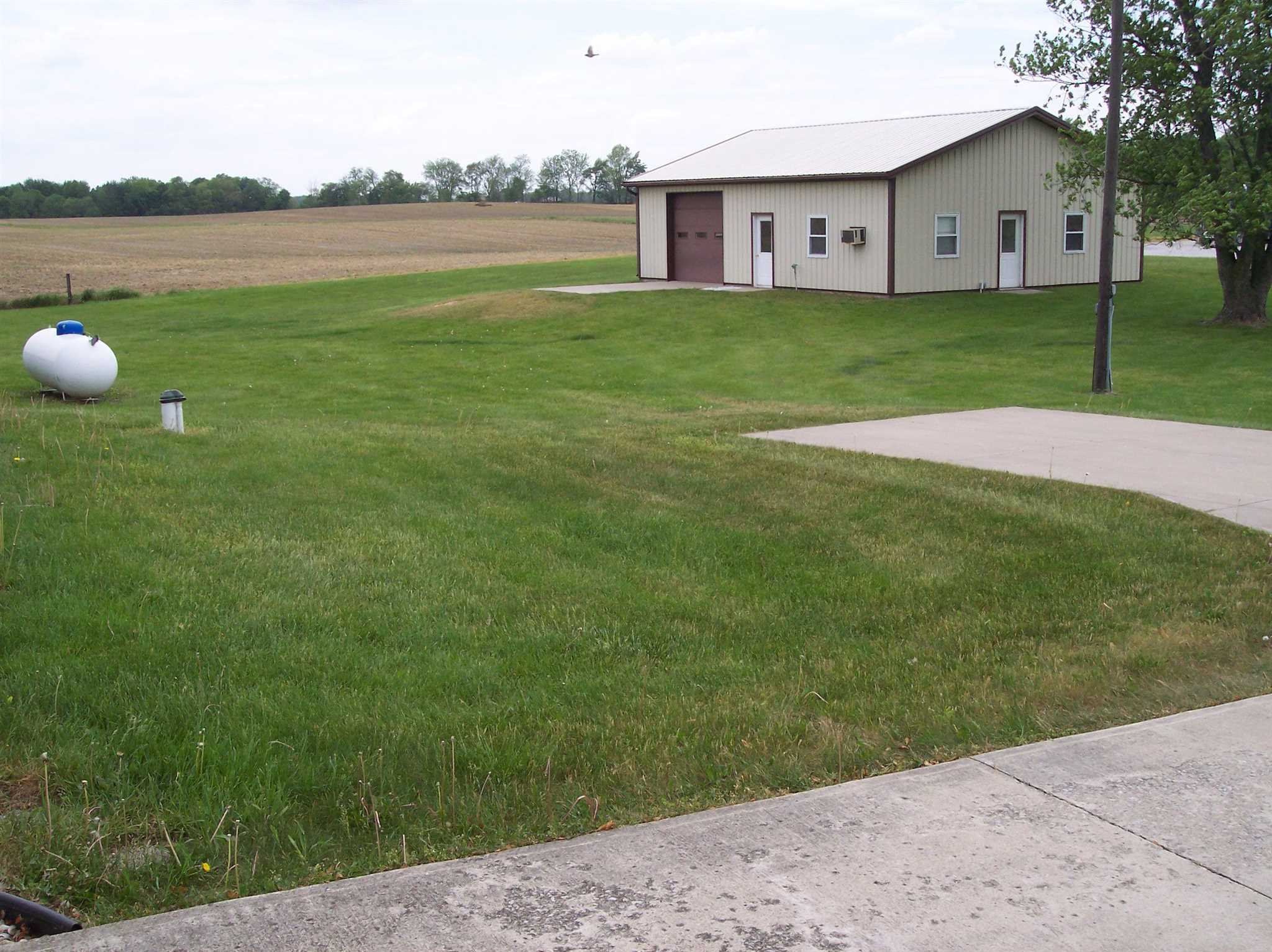 4957 Highway 15 Claypool, IN 46510 - Photo 24 of 34 Gallery Image 24